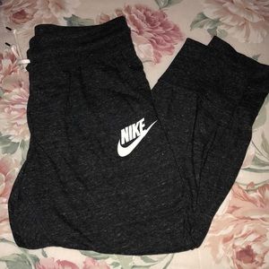 BRAND NEW DARK GREY SWEATS